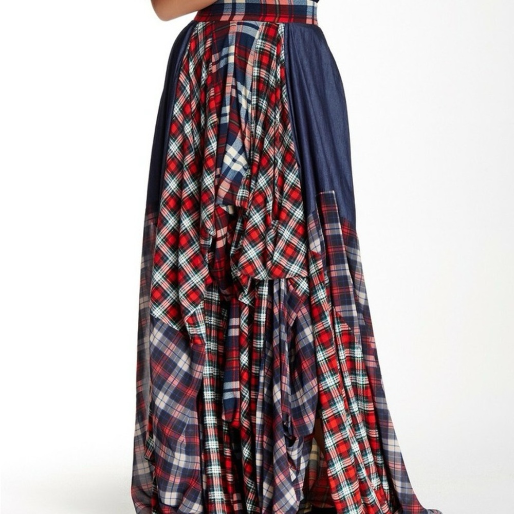 Tov Holy Red Plaid The Damsel Skirt NWT
